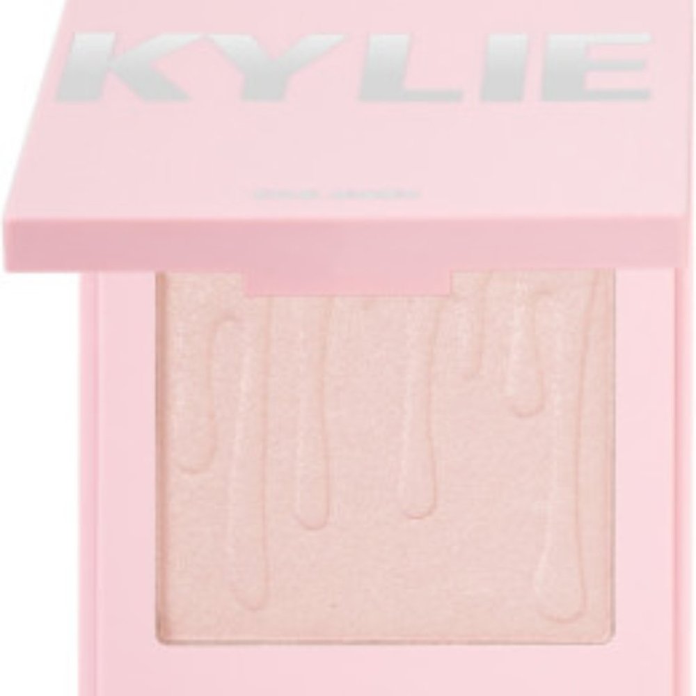 Host Pick 🥂💥💐Kylie Highlighter-Princess Please